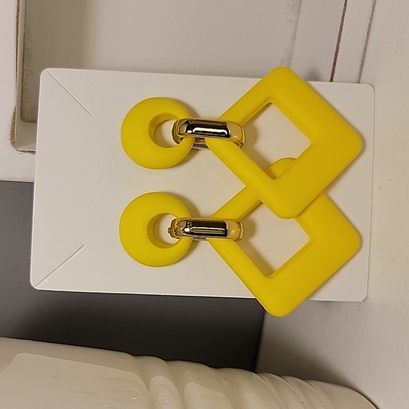 Acrylic Fashion Dangle Earrings Pink Purple Yellow Green Geometric - Picture 3 of 8